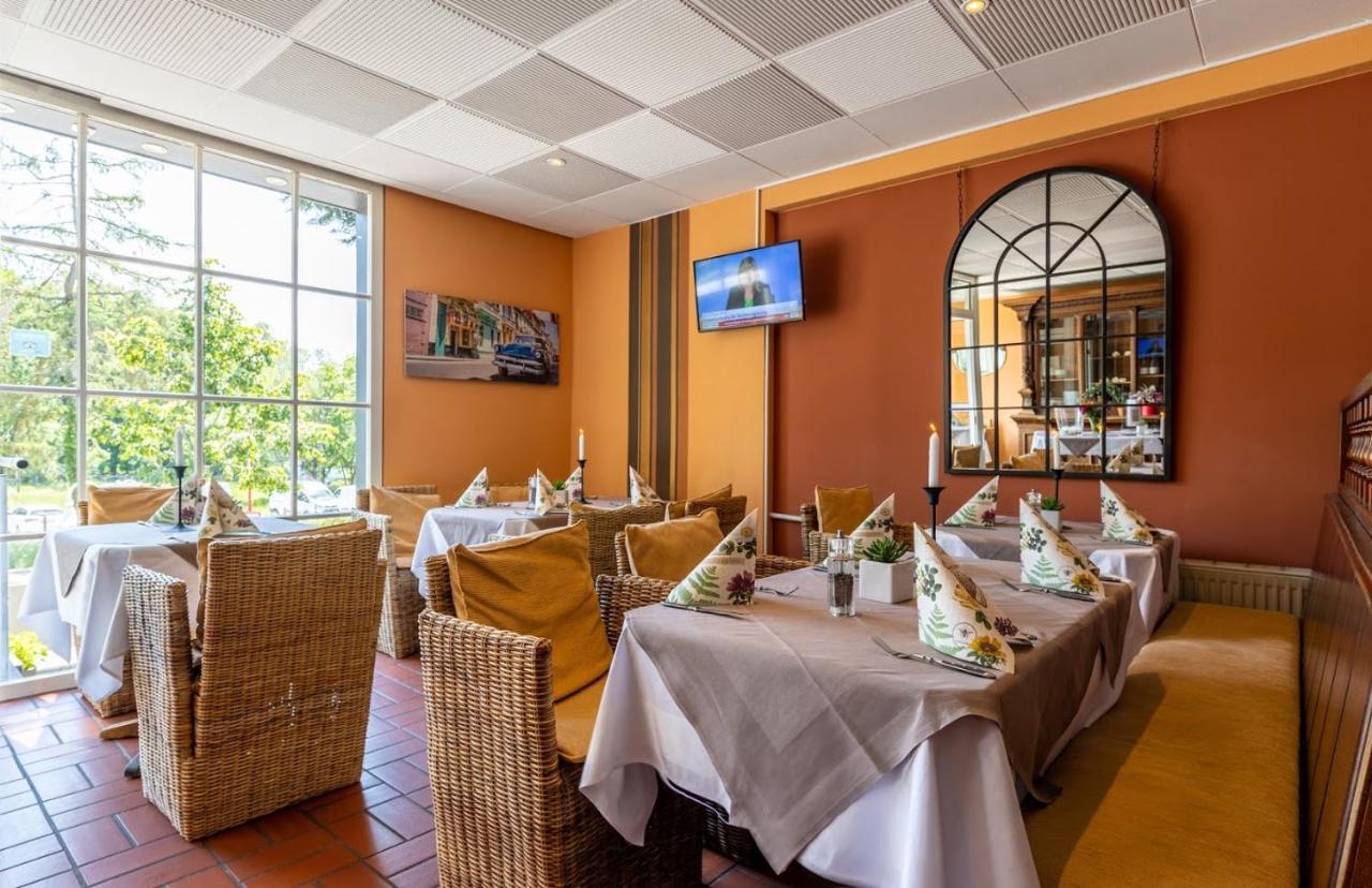Thermen Hotel & Restaurant Bad Soden باد سودن آم تاونوس المظهر الخارجي الصورة